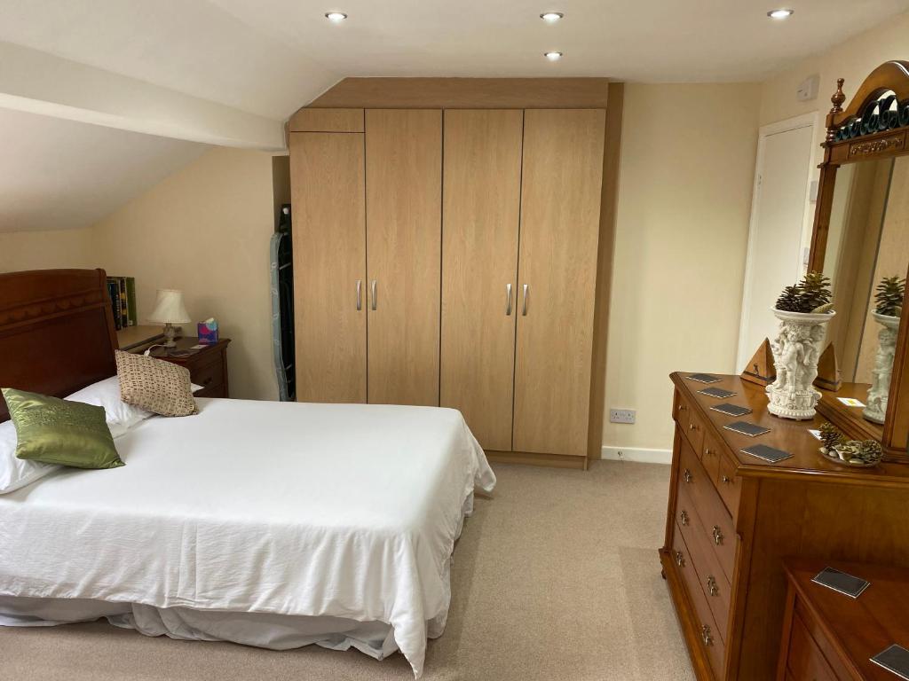 Top of the House! room 4